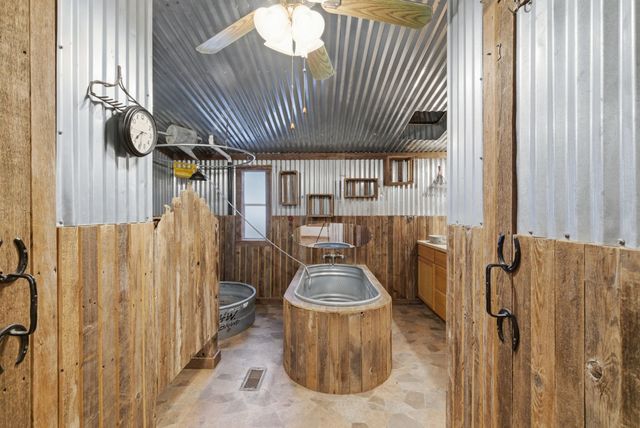 364 Wonder Drive, Springtown, TX 76082