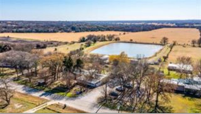 364 Wonder Drive, Springtown, TX 76082