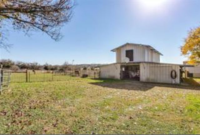 364 Wonder Drive, Springtown, TX 76082