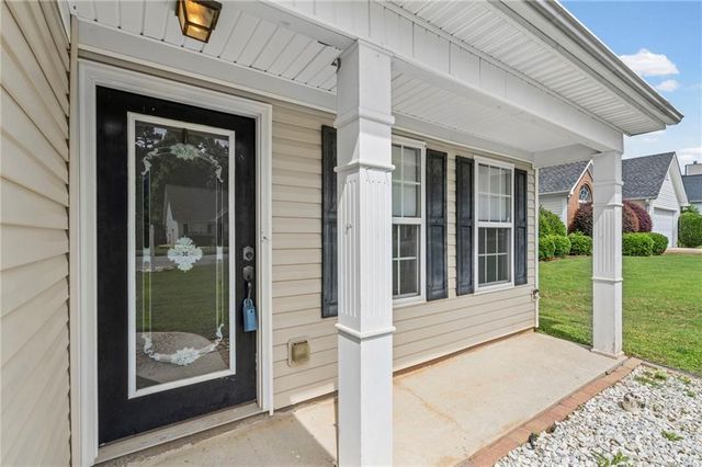 125 Burts Crossing Drive, Dawsonville, GA 30534
