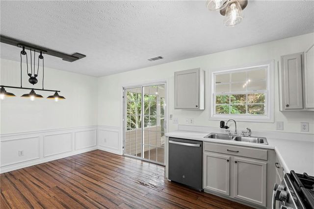 125 Burts Crossing Drive, Dawsonville, GA 30534