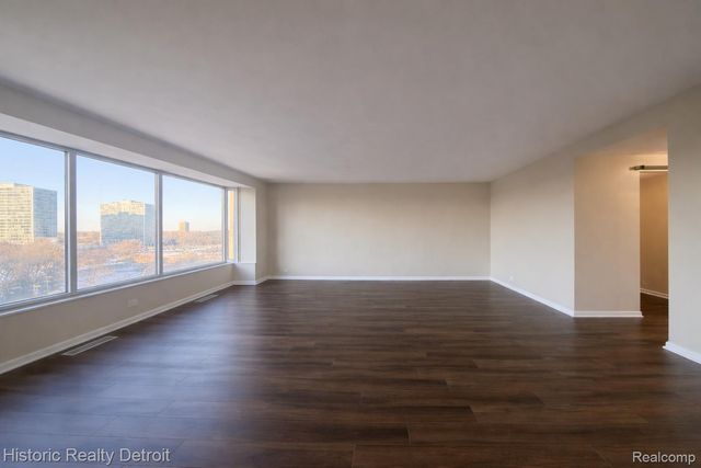 1300 E Lafayette Street 611, Detroit, MI 48207