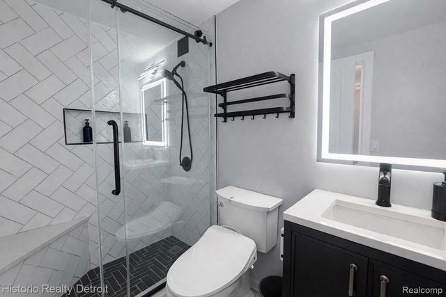 1300 E Lafayette Street 611, Detroit, MI 48207