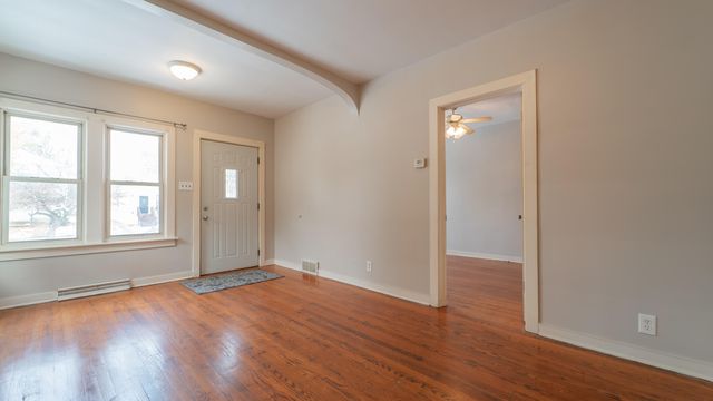 718 Cherry Street, Hammond, IN 46324