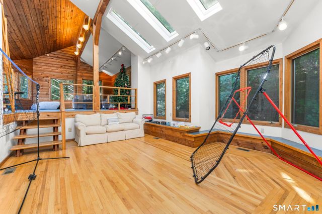 57 Notch Hill Road, North Branford, CT 06471