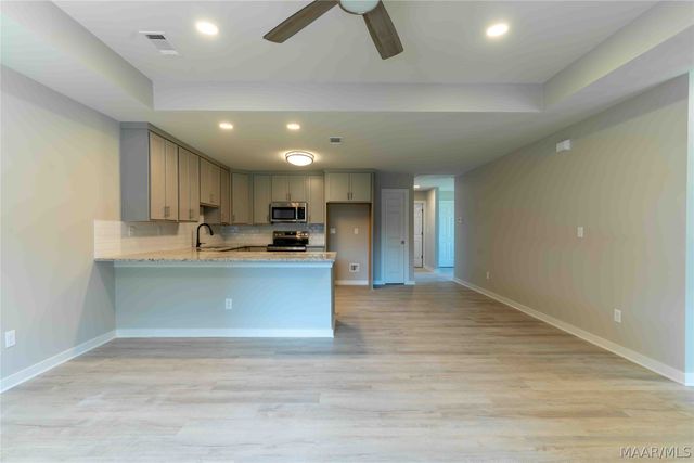6101 Burbank Crossing Loop, Montgomery, AL 36117