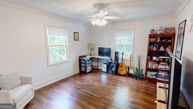 69 W Stephens Street, Winder, GA 30680