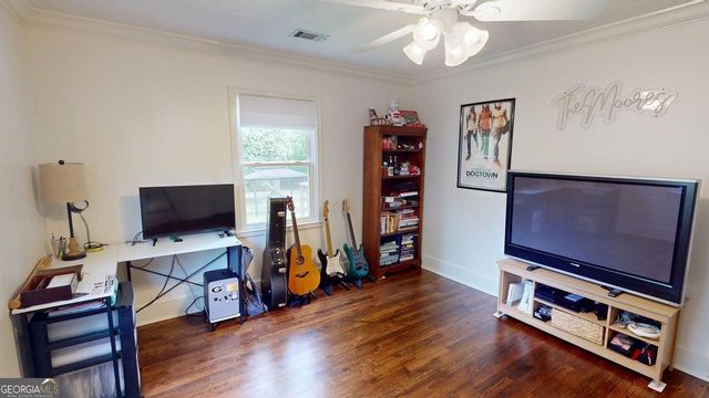 69 W Stephens Street, Winder, GA 30680