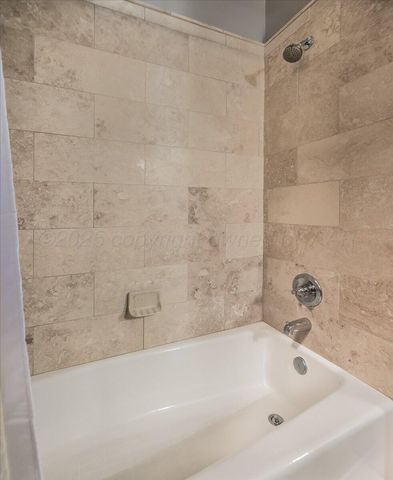 5708 BARRINGTON Court, Amarillo, TX 79119