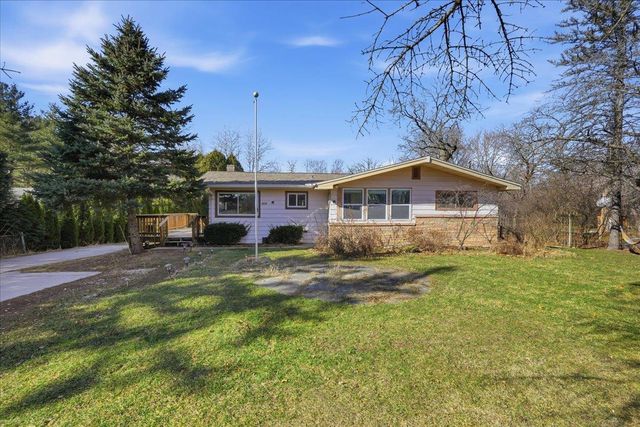2257 S Syene Road, Fitchburg, WI 53711