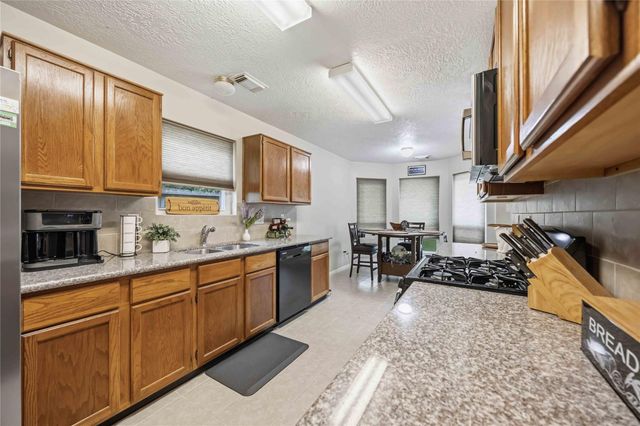 3226 Keygate Drive, Spring, TX 77388