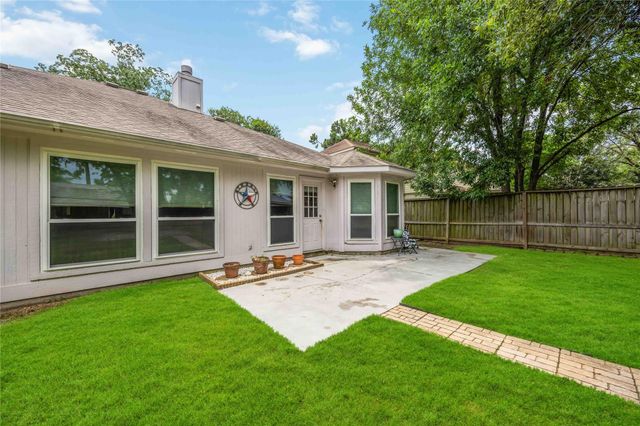 3226 Keygate Drive, Spring, TX 77388