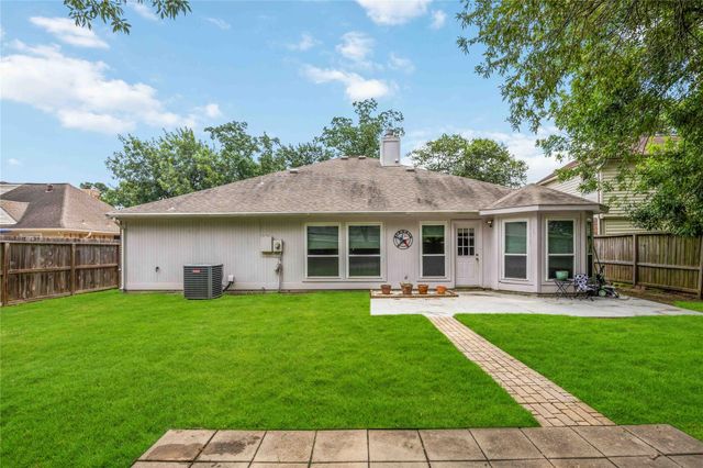 3226 Keygate Drive, Spring, TX 77388