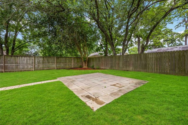 3226 Keygate Drive, Spring, TX 77388