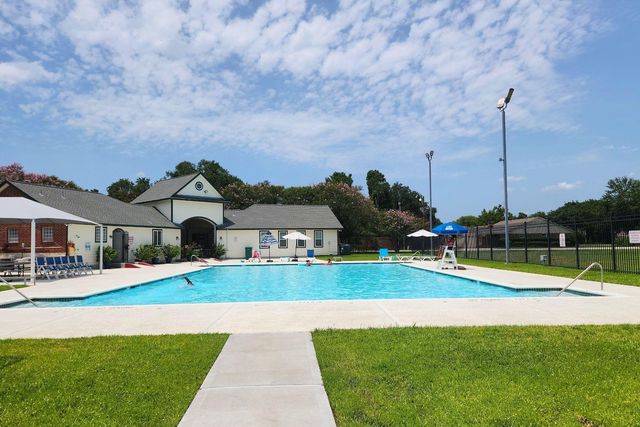 3226 Keygate Drive, Spring, TX 77388