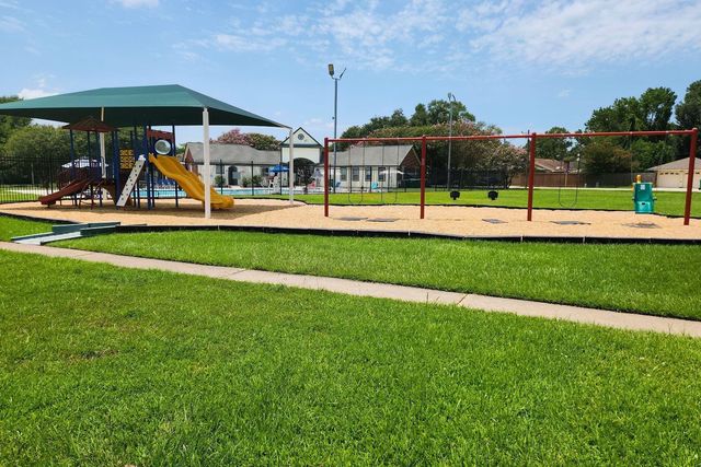 3226 Keygate Drive, Spring, TX 77388
