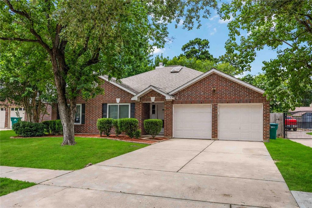 3226 Keygate Drive, Spring, TX 77388