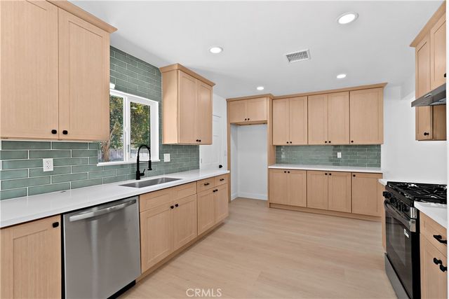 4092 Overland, Riverside, CA 92503