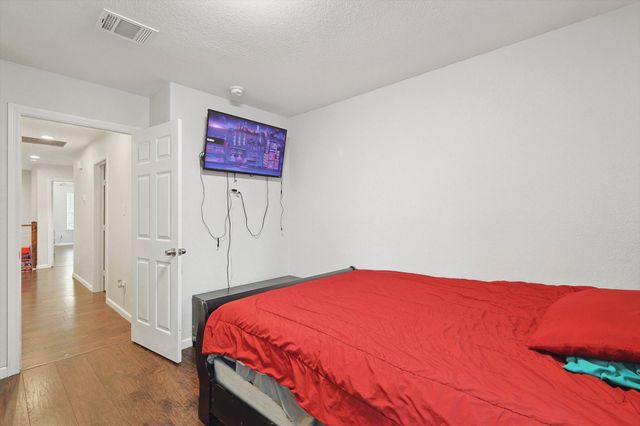4811 Fitzhugh Avenue, Fort Worth, TX 76105