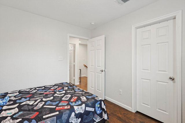 4811 Fitzhugh Avenue, Fort Worth, TX 76105