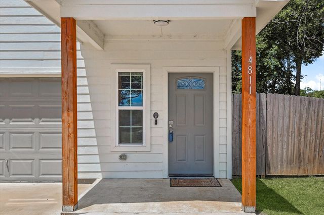 4811 Fitzhugh Avenue, Fort Worth, TX 76105