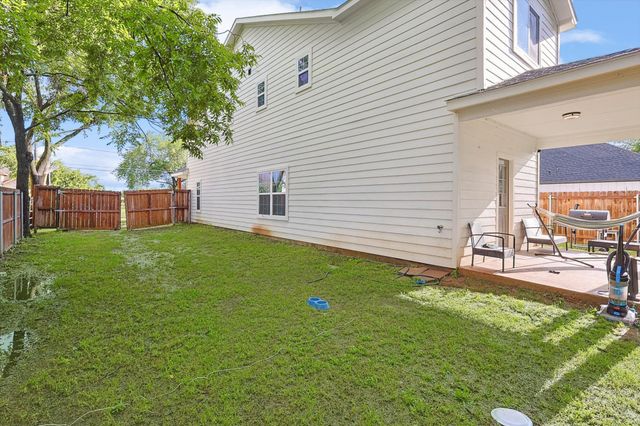 4811 Fitzhugh Avenue, Fort Worth, TX 76105