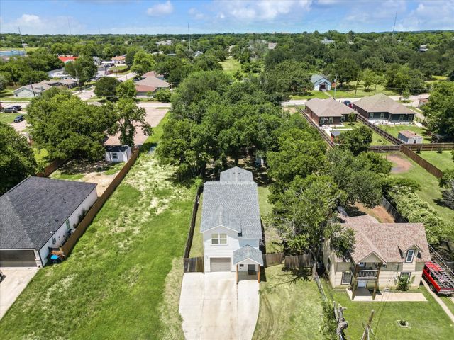 4811 Fitzhugh Avenue, Fort Worth, TX 76105