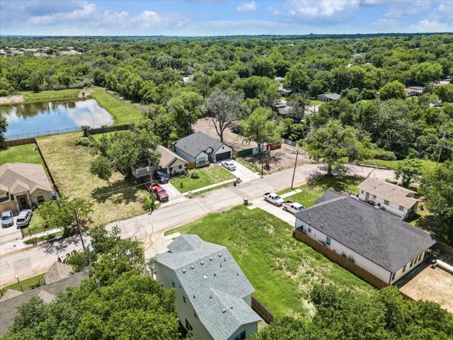 4811 Fitzhugh Avenue, Fort Worth, TX 76105
