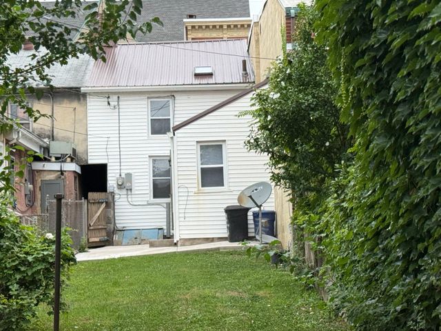 1110 FRANKLIN ST, Reading, PA 19602