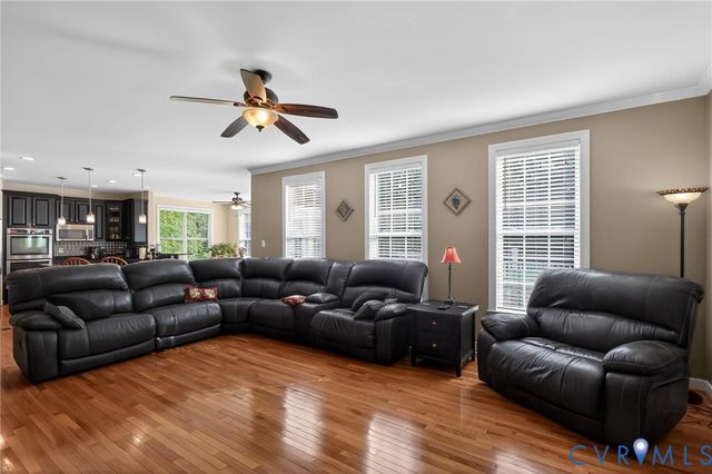 12101 Golden Aster Ter, Moseley, VA 23120