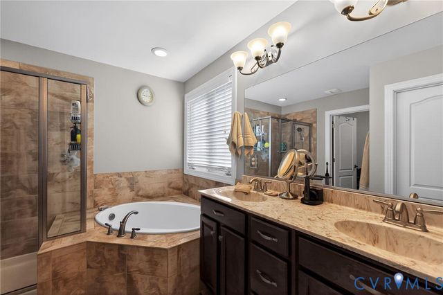 12101 Golden Aster Ter, Moseley, VA 23120