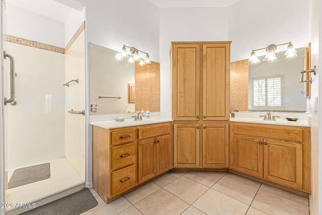 12607 W OCOTILLO Road, Glendale, AZ 85307