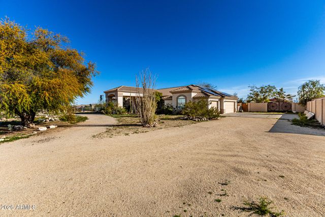 12607 W OCOTILLO Road, Glendale, AZ 85307