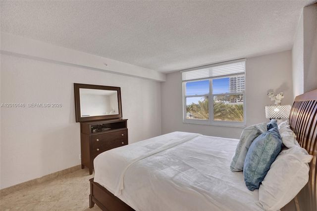 2501 S Ocean Dr 414, Hollywood, FL 33019