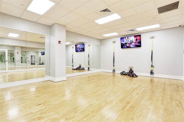 2501 S Ocean Dr 414, Hollywood, FL 33019
