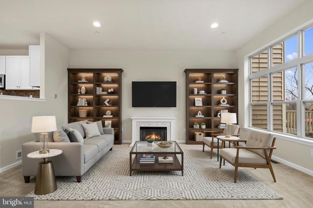 326 REDBUD LN, Kennett Square, PA 19348