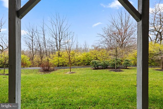 326 REDBUD LN, Kennett Square, PA 19348