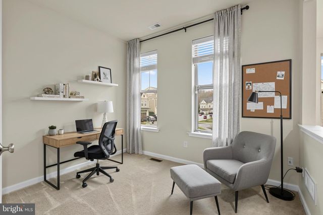 326 REDBUD LN, Kennett Square, PA 19348