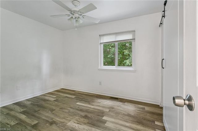 1432 Granada CT, Newport News, VA 23608