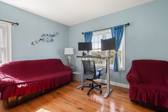 32 Hycrest Rd, Charlton, MA 01507