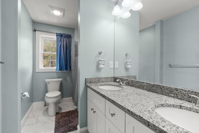 32 Hycrest Rd, Charlton, MA 01507