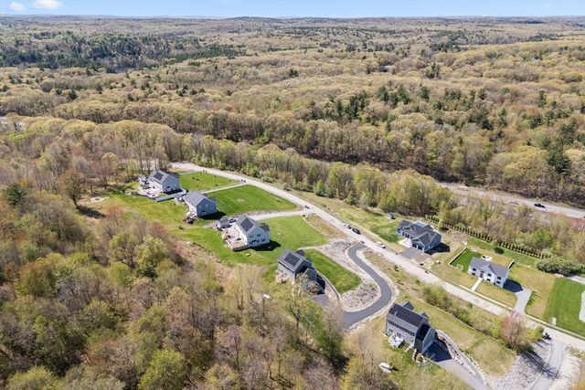 32 Hycrest Rd, Charlton, MA 01507