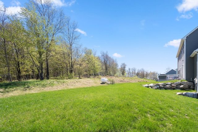 32 Hycrest Rd, Charlton, MA 01507
