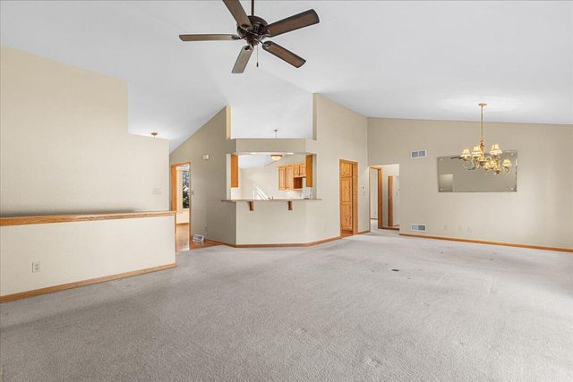 W157S7848 Quietwood DRIVE, Muskego, WI 53150