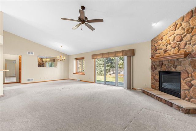 W157S7848 Quietwood DRIVE, Muskego, WI 53150