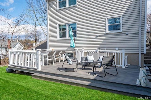 640 Hillside Avenue, Mamaroneck, NY 10543