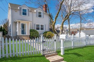640 Hillside Avenue, Mamaroneck, NY 10543
