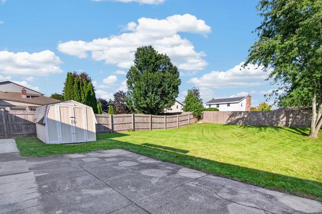 8101 62nd AVENUE, Kenosha, WI 53142
