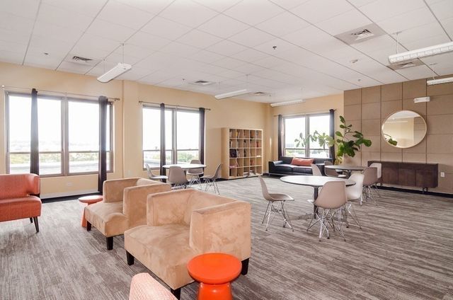 156 Porter St 112, Boston, MA 02128
