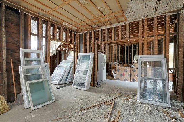 25 E Broome Street, Port Jervis, NY 12771